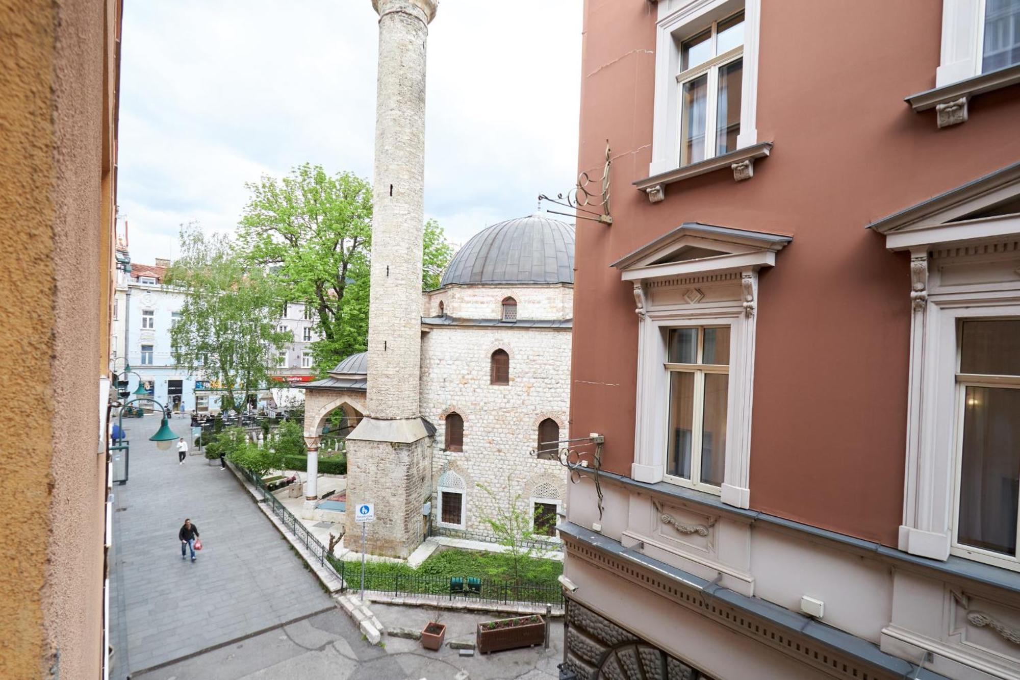Old Town Elegance Sarajevo Leilighet Eksteriør bilde